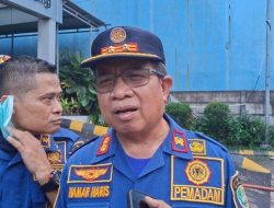 Kebakaran Gudang Ban di Medan Satria Padam Setelah 7 Jam
