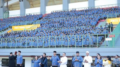 Kota Bekasi - Pelantikan PPPK Kota Bekasi di Stadion Patriot Candrabhaga menjadi terbanyak dan tercepat di Indonesia.