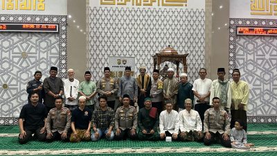 Polda Metro Jaya Gelar Program Satu Jam Mengaji Bersama Polisi di Bekasi