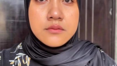Kota Bekasi - @ndputriw, Nurdalila, orang tua balita korban sodomi oleh pelaku anak anak, menangis sesenggukan usai menerima surat keputusan pengadilan.