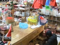 Modus Pura-Pura Jadi Pembeli, Komplotan Pencuri Gasak Toko Plastik di Bekasi