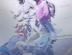 Motor Pekerja Merchandiser Digondol Maling dalam 5 Detik di Minimarket Tambun