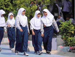 Masuk Sekolah Pukul 06.30, Pemkab Bekasi Terapkan Program Pertemuan Pagi Ceria