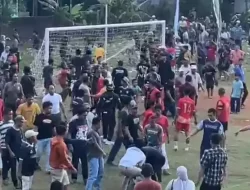 Kericuhan Warnai Pertandingan Tarkam HUT RI di Cibitung, Polisi Lepas Tembakan Peringatan