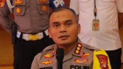 Kabupaten Bekasi - Kapolres Metro Bekasi Kombes Pol Mustofa