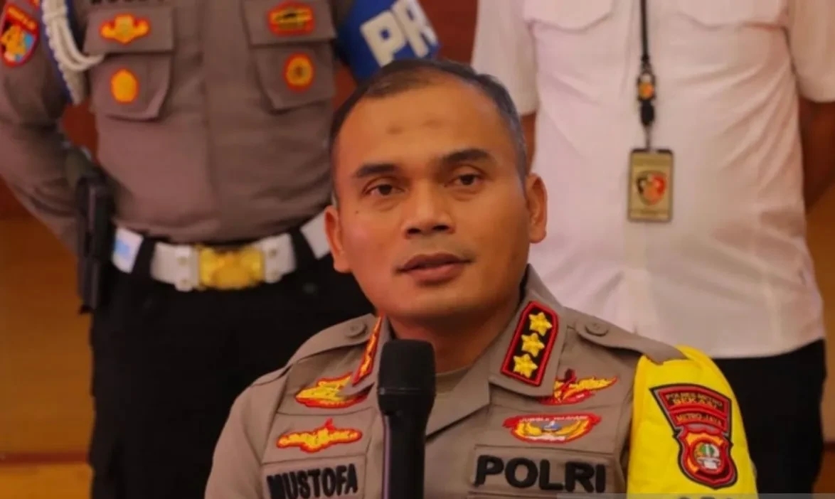 Kabupaten Bekasi - Kapolres Metro Bekasi Kombes Pol Mustofa