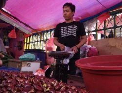 Tembus Rp100 Ribu per Kg, Harga Jengkol Saingi Daging Sapi