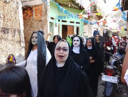 Karnaval Horor Meriahkan HUT ke-80 RI di RW 02 Kaliabang Tengah