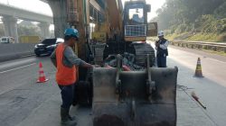 Bekasi - Pemeliharaan ruas Jalan Tol Jakarta - Cikampek