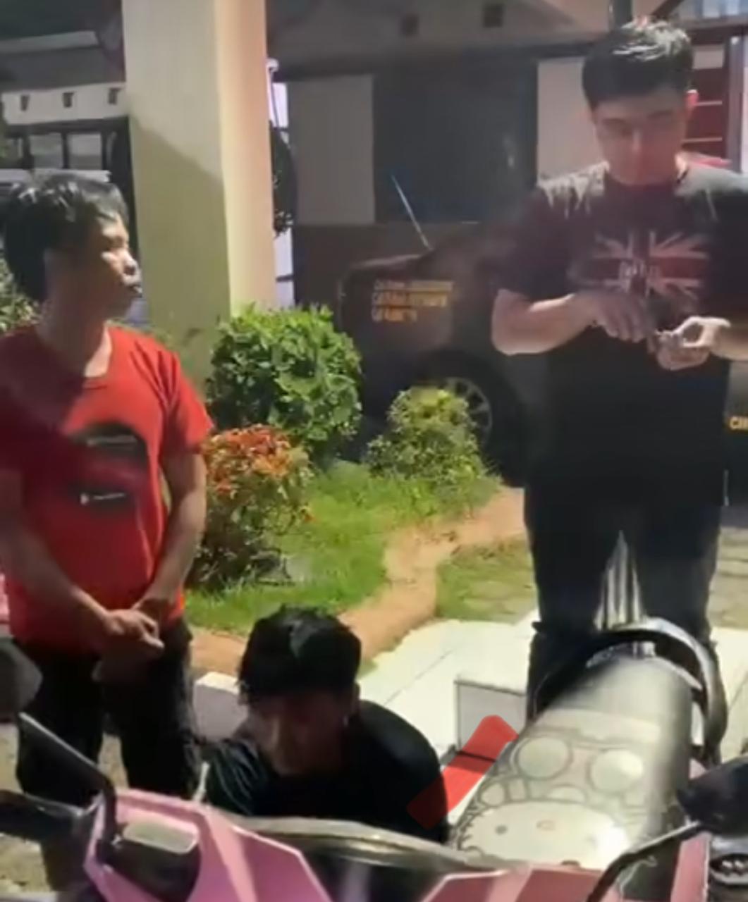 Kabupaten Bekasi - Polsek Cikarang Timur membekuk tiga sindikat curanmor. Foto: Ist
