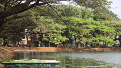 Kota Bekasi - Dermaga Danau Duta Harapan jadi destinasi wisata air baru di Bekasi Utara. Foto: ist