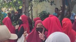 Viral, Ada Dugaan Pengajian Menyimpang Ibu Yeni Putri di Bekasi, Warga Tuntut Pembubaran