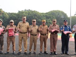 Pemkot Bekasi Bagikan 11 Ribu Bendera Sambut HUT RI ke-80