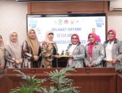 Dekranasda Kota Bekasi Lakukan Studi Tiru ke Jakarta Selatan