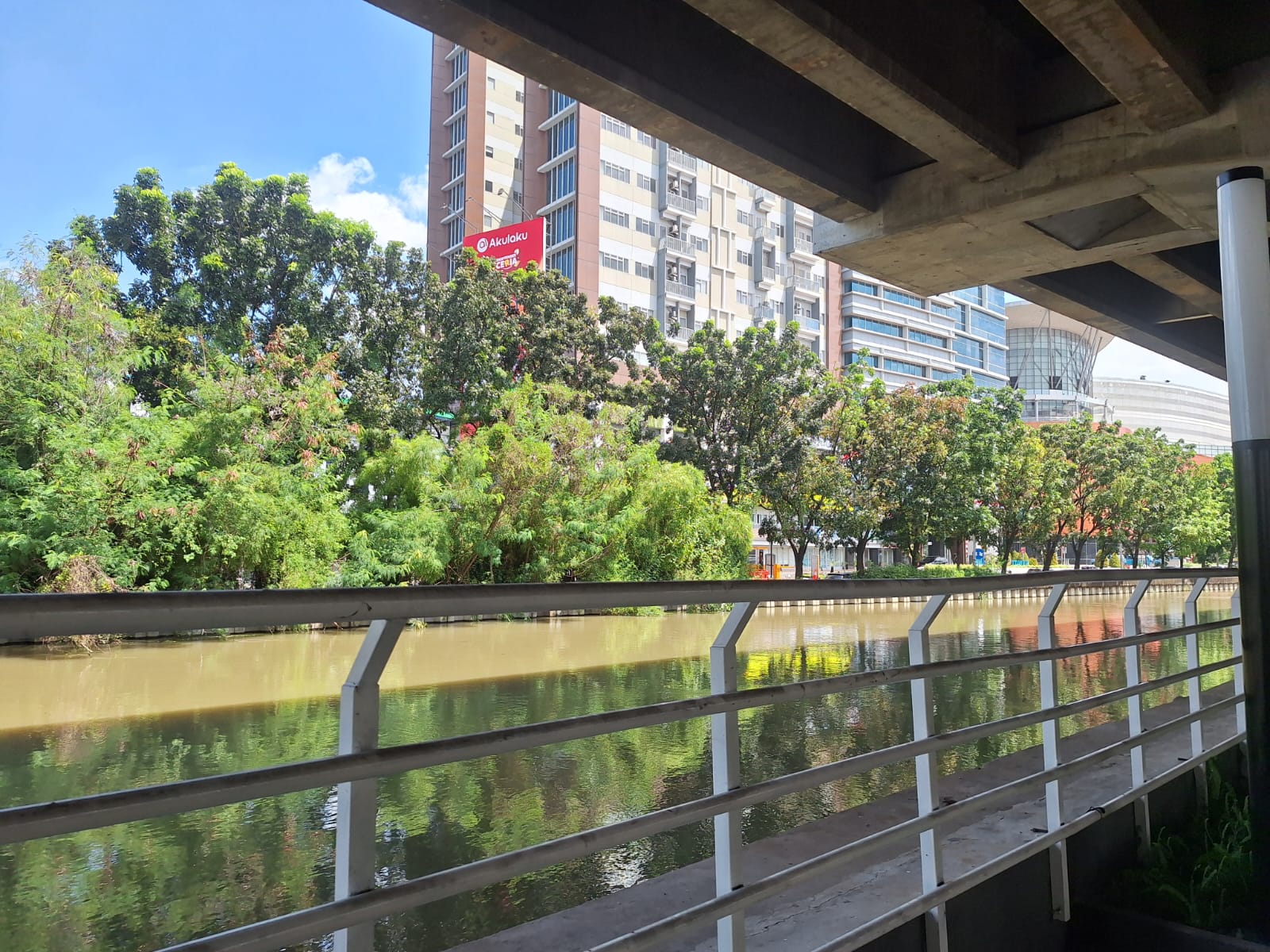 Kota Bekasi - Lokasi Kalimalang yang akan disulap jadi wisata air oleh Pemerintah Kota Bekasi. Foto: Septian/Gobekasi.id