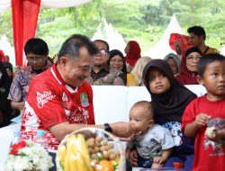 Momen Hangat Wawali Bekasi Abdul Harris Bobihoe Bersama Anak-Anak di Festival Budaya Patriot