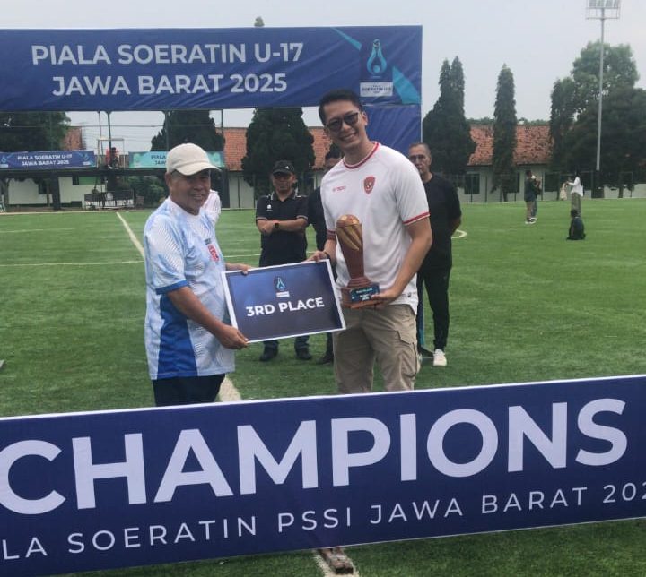 Kota Bekasi - Patriot Bekasi, sukses menorehkan prestasi membanggakan pada debutnya di ajang Piala Soeratin Zona U-17. Foto: Ist/Gobekasi.id