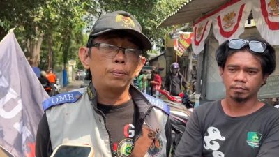 Kota Bekasi - Sekjen KODAN Bekasi Raya, Handriko, menegaskan aksi ini bukan sekadar solidaritas, tetapi tuntutan agar hukum ditegakkan secara adil. Foto: Septian/Gobekasi.id