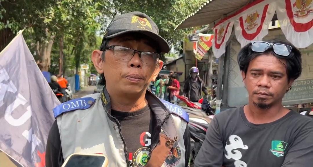 Kota Bekasi - Sekjen KODAN Bekasi Raya, Handriko, menegaskan aksi ini bukan sekadar solidaritas, tetapi tuntutan agar hukum ditegakkan secara adil. Foto: Septian/Gobekasi.id