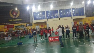 Kabupaten Bekasi - Kejuaraan Bulutangkis Bupati Bekasi Open Tingkat Jawa Barat 2025. Foto: Ist