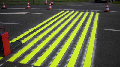 Cegah Balap Liar, Pemkot Bekasi Pasang Rumble Strip