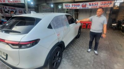 Kota Bekasi - Peter R. Rissi (46), warga Tambun Utara yang menjadi korban pecah kaca di Jalan Pramuka, Kelurahan Sepanjang Jaya, Kecamatan Rawalumbu, Senin (22/9/2025) malam. Foto: Ist/Gobekasi.id.