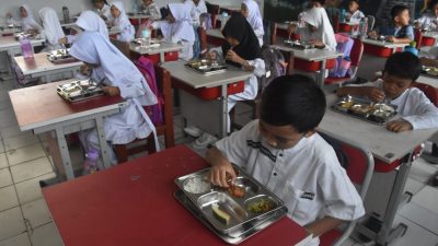Program Makan Gratis di Bekasi Capai 201 Ribu Siswa, Begini Pengawasannya 