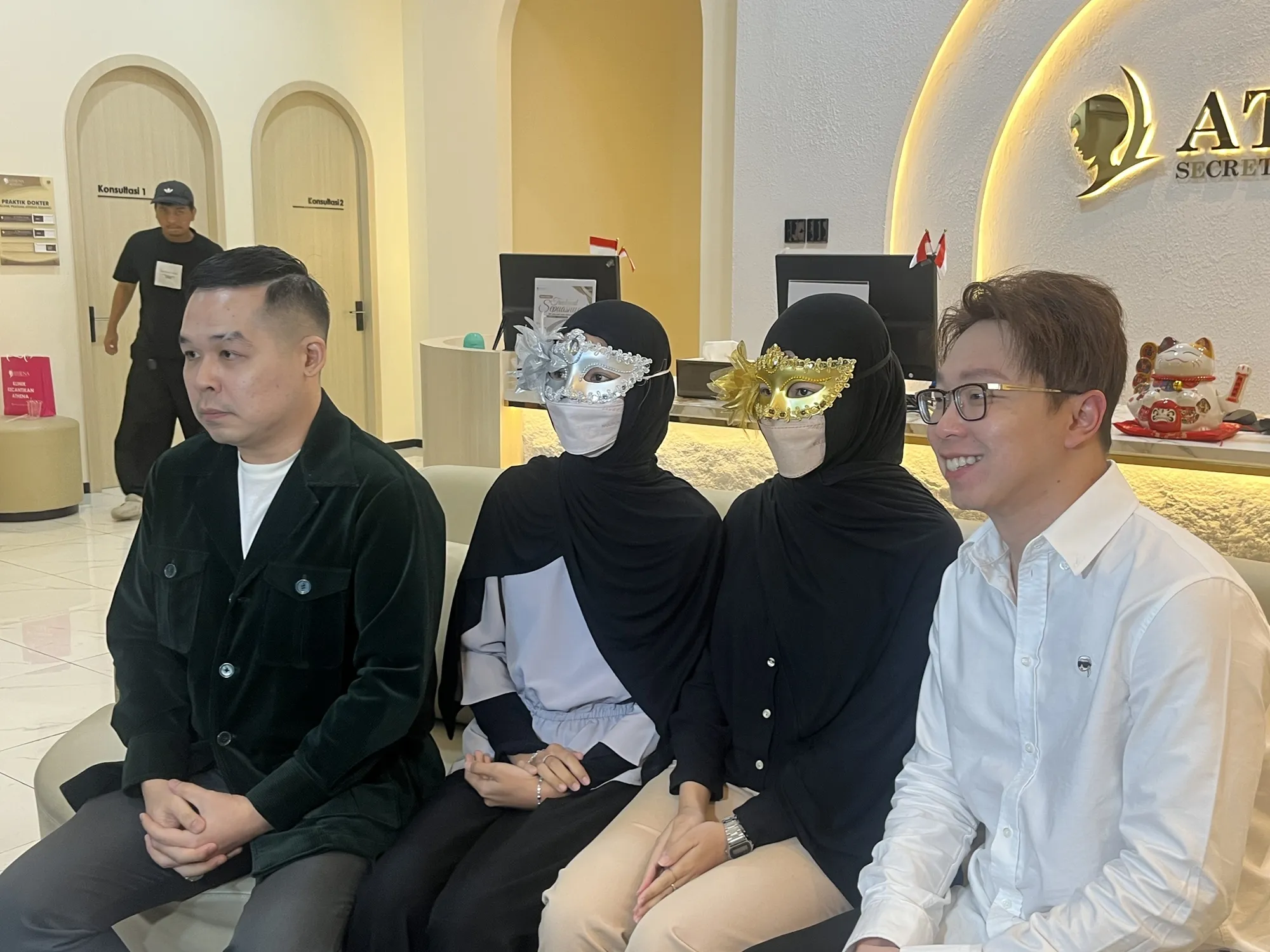 Kabupaten Bekasi - dr. Richard Lee menerjunkan tim pengecara untuk mendampingi kasus pencabulan yang dilakukan oleh usztaz terkenal di Bekasi kepada anak angkat dan keponakannya. Foto: Ist