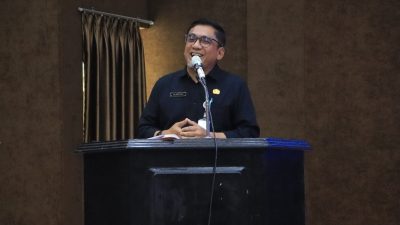 Kabupaten Bekasi - Dinas Sosial tengah mengoptimalkan verifikasi dan validasi Data Tunggal Sosial Ekonomi Nasional (DTSEN) yang mencatat data sosial dan ekonomi penduduk Indonesia sebagai pengganti dari Data Terpadu Kesehatan Sosial (DTKS) yang selama ini menjadi acuan dalam penyaluran bantuan sosial. Foto: Ist/Gobekasi.id.