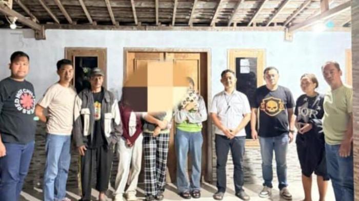 Kabupaten Bekasi - Kepolisian Resor Metro Bekasi bersama Polsek Serang Baru menggagalkan upaya tindak pidana perdagangan orang (TPPO) terhadap tiga anak perempuan di bawah umur. Foto: Ist/Gobekasi.id.