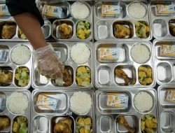 Ulat Ditemukan di Menu MBG Sekolah Bekasi, Dinkes Janji Evaluasi