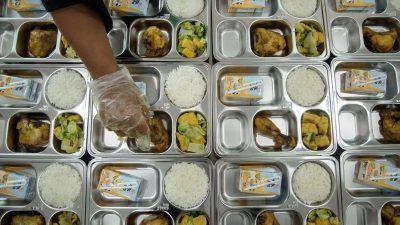 Kota Bekasi - Menu Makan Bergizi Gratis bagi siswa di sekolah. Foto: Ist/Gobekasi.id.