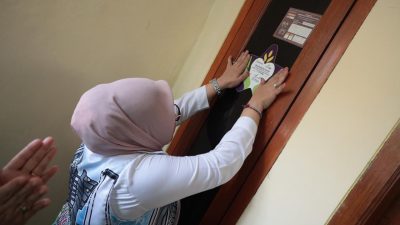 Dari Dinding Runtuh ke Rumah Kokoh, Wiwiek Hargono Bawa Harapan Baru untuk Warga Rawalumbu