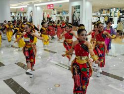 Indonesia Menari 2025 Hadir di Bekasi, Ratusan Peserta Unjuk Aksi di Tengah Mal