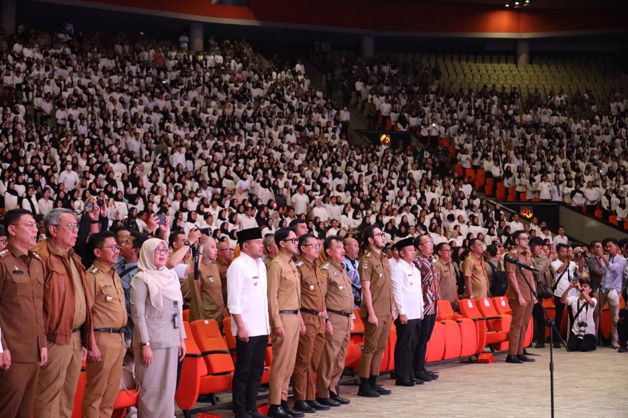 Kota Bekasi - Wakil Wali Kota Bekasi Abdul Harris Bobihoe menghadiri kegiatan Konsolidasi Regional untuk Sukseskan Program Makan Bergizi Gratis (MBG) di Sentul, Bogor. Foto: Ist/Gobekasi.id.