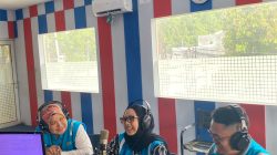 Kota Bekasi -PT PLN (Persero) Unit Pelaksana Pelayanan Pelanggan (UP3) Bekasi Live Talk Show di Radio Elgangga 100.3 FM bertema “Keselamatan Ketenagalistrikan dan Promo OOTD PLN” yang berlangsung interaktif dan informatif. Foto: Ist/Gobekasi.id.