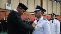 Kota Bekasi - Wali Kota Bekasi, Tri Adhianto melakukan mutasi massal pejabat di lingkungan Pemerintah Kota Bekasi, Rabu (29/10/2025). Foto: Ist/Gobekasi.id.