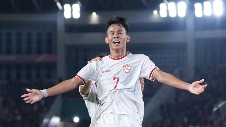 Kota Bekasi - Muhammad Zahaby Gholy, striker muda asal Cikunir, Kota Bekasi, yang kini jadi tumpuan Timnas Indonesia U-17 di ajang Piala Dunia U-17 2025.