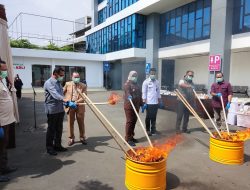 Kejari Bekasi Bakar Barang Bukti, Jumlah Narkobanya Bikin Melongo