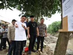 Pemkab Bekasi Klaim Progres Tanggul Sungai Cikadu dan Jalan Lingkungan Capai di Atas 80 Persen