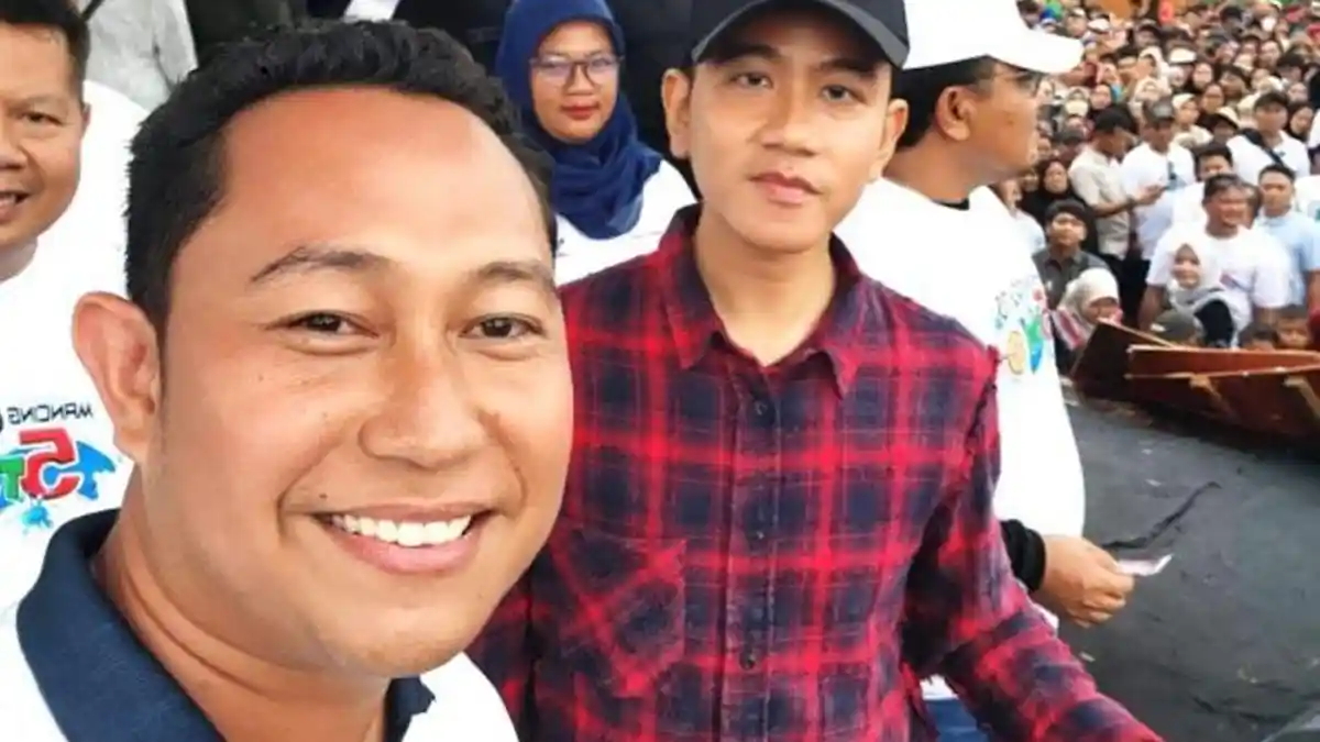 Kabupaten Bekasi - Sarjan, bersama Wakil Presiden RI Gibran Rakabuming Raka dalam acara Mancing Mania Gratis. 