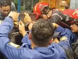 Bocah Terkunci di Mobil di SPBU Cikarang Timur, Damkar Bekasi Lakukan Evakuasi Cepat