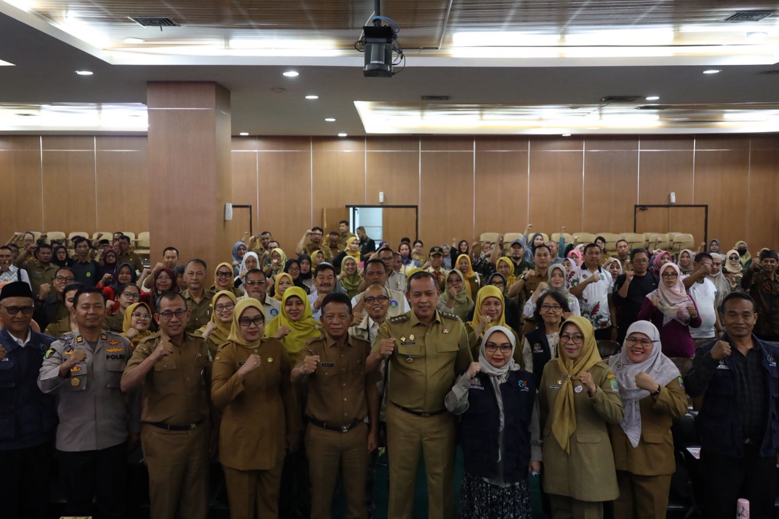 Kota Bekasi - Forum Evaluasi Verifikasi Kota Bekasi Sehat 2025 di Aula Nonon Sontanie, Selasa (2/12/2025), yang dihadiri seluruh perangkat daerah. Foto: Ist/Gobekasi.id.
