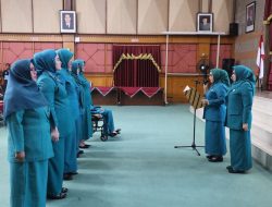 PKK Kota Bekasi Lantik Tujuh Ketua Kecamatan, Wiwiek Dorong Program Inovatif