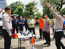 Kapolri Pantau Command Center Tol Jatiasih, Andalkan Teknologi untuk Arus Nataru