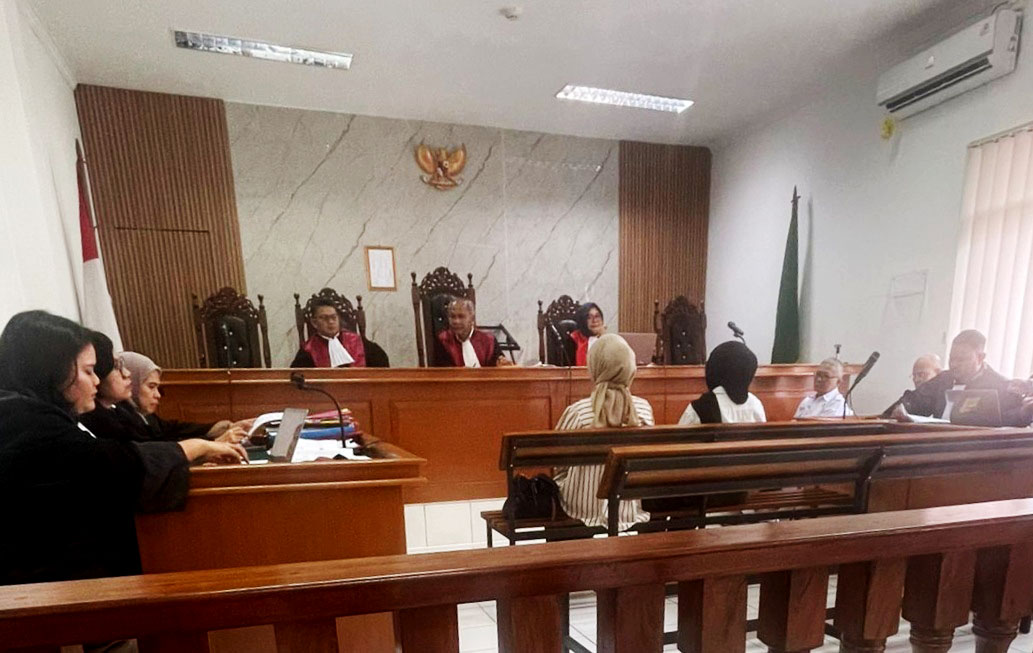 Bandung - JPU menghadirkan dua saksi kasus dugaan korupsi Dispora Kota Bekasi di Pengadilan Tipikor Bandung, Senin (1/12/2025). Foto: Ist