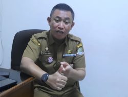 Mantel Gadis Hadir di Sekolah, Rekam KTP-el Jadi Lebih Simpel