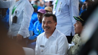 Kota Bekasi - Wali Kota Bekasi Abdul Harris Bobihoe saat menghadiri peresmian swasembada beras di Karawang yang dibuka langsung Presiden Prabowo Subianto, Rabu (7/1/2026). Foto: Ist/Gobekasi.id.