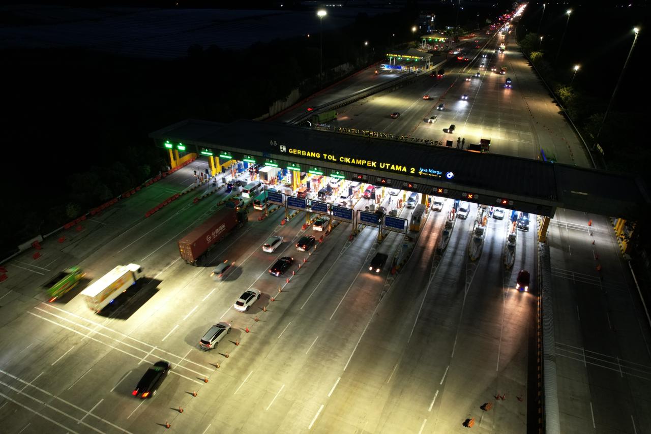 Bekasi - Suasana di ruas tol yang dikeola oleh Jasa Marga dalam menghadapi arus lalu lintas libur Isra Mikraj. Foto: Ist/Gobekasi.id.