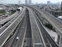 Lonjakan Kendaraan di Jalan Layang MBZ Libur Isra Mikraj